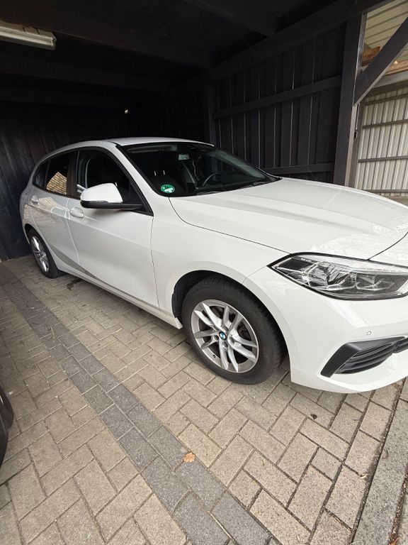Image of BMW 118