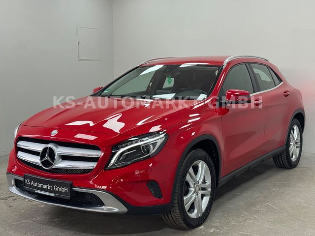 Mercedes-Benz GLA 180 Score*Automatik*Navi*Bi-Xenon*R-Kam*
