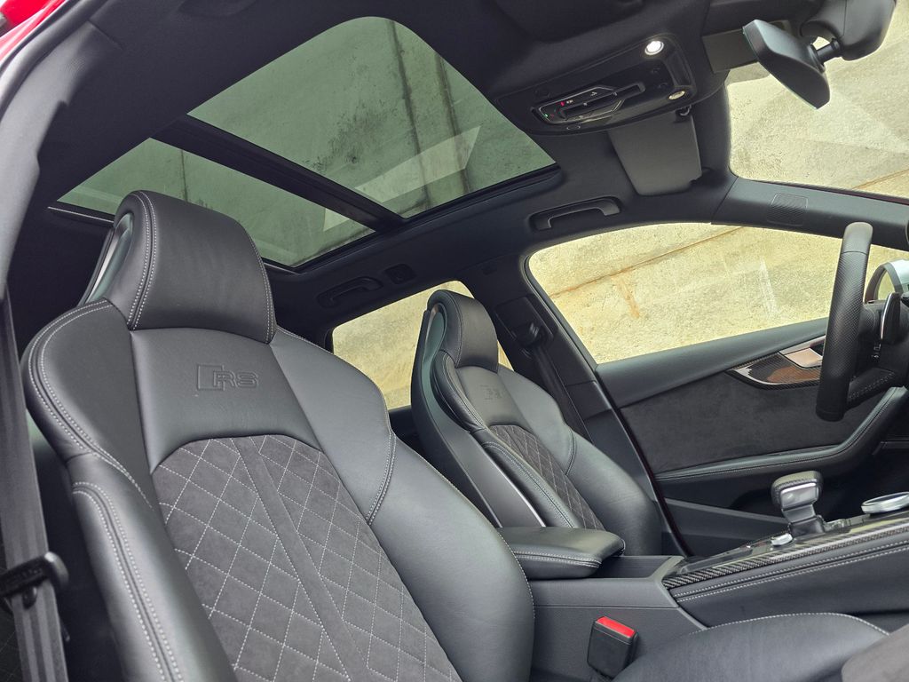 AUDI RS4 Avant 2.9 TFSI quattro erst 47Tkm Misanorot AUDI RS4 Avant 2.9 TFSI quattro erst 47Tkm Misanorot