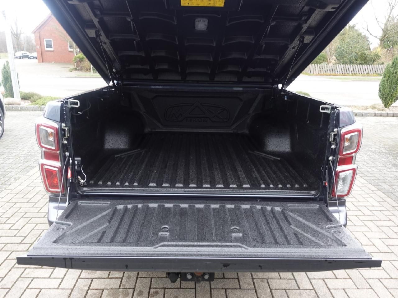Fahrzeugabbildung Isuzu D-Max Double Cab 1,9 LSE