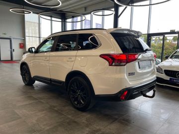 MYAUTOCENTER – Gebraucht- und Jahreswagen mit Werkstattservice in Pfaffenhofen Mitsubishi Outlander Active+ 4WD *1. Hand*AHK*Bi-LED*