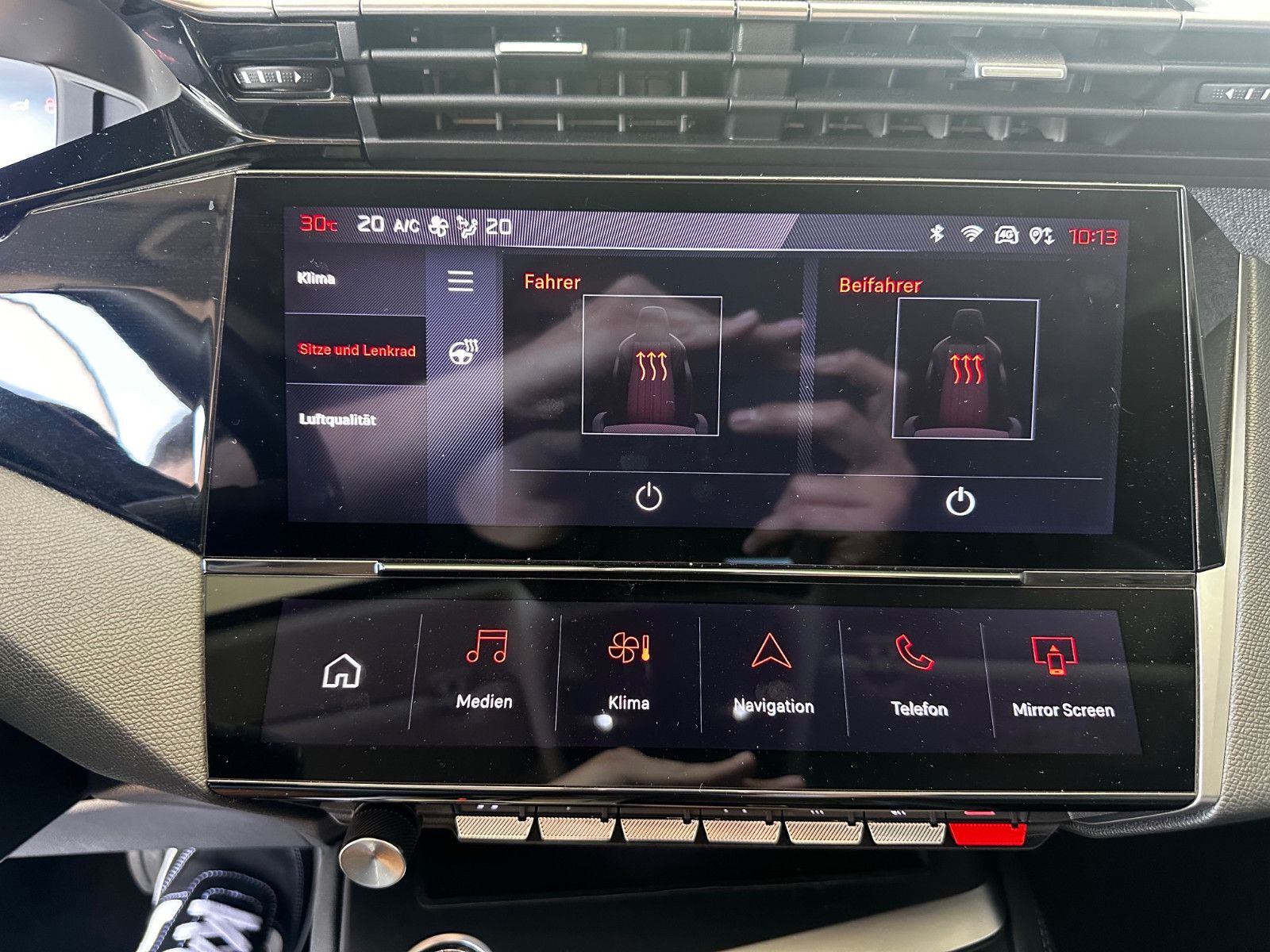 Peugeot 308 1.5 BlueHDi 130 Allure |Kamera|LED|Navi |PDC — Bild 16
