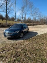 Opel Insignia CT Country Tourer 4x4 2.0 CDTI   - Opel Insignia CT mit Diesel-Antrieb: Automatik