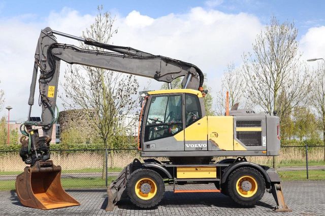 Volvo EW 220 E | TILTROTATOR | BUCKET | 2-PIECE | BSS