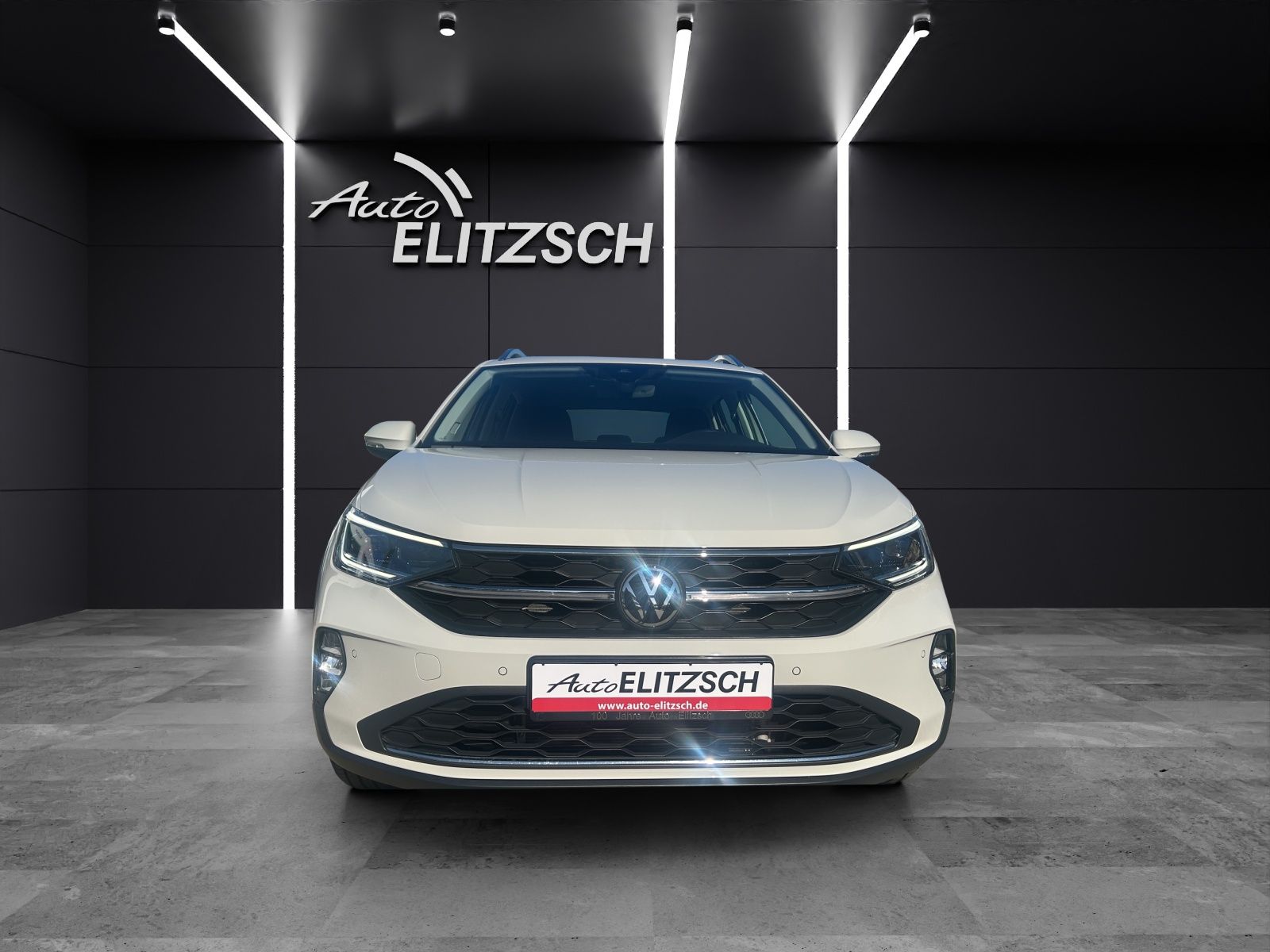 Fahrzeugabbildung Volkswagen Taigo 1.5 TSI StyleDSG Navi LED ACC