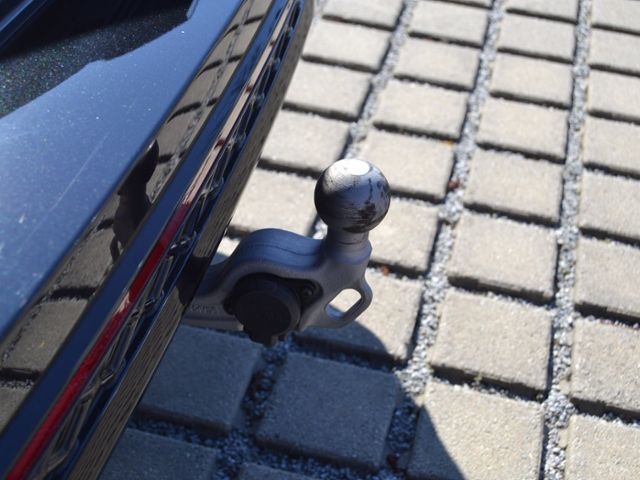 Passat Variant 2.0 TDI DSG R-Line VOLL/BLACK-STY