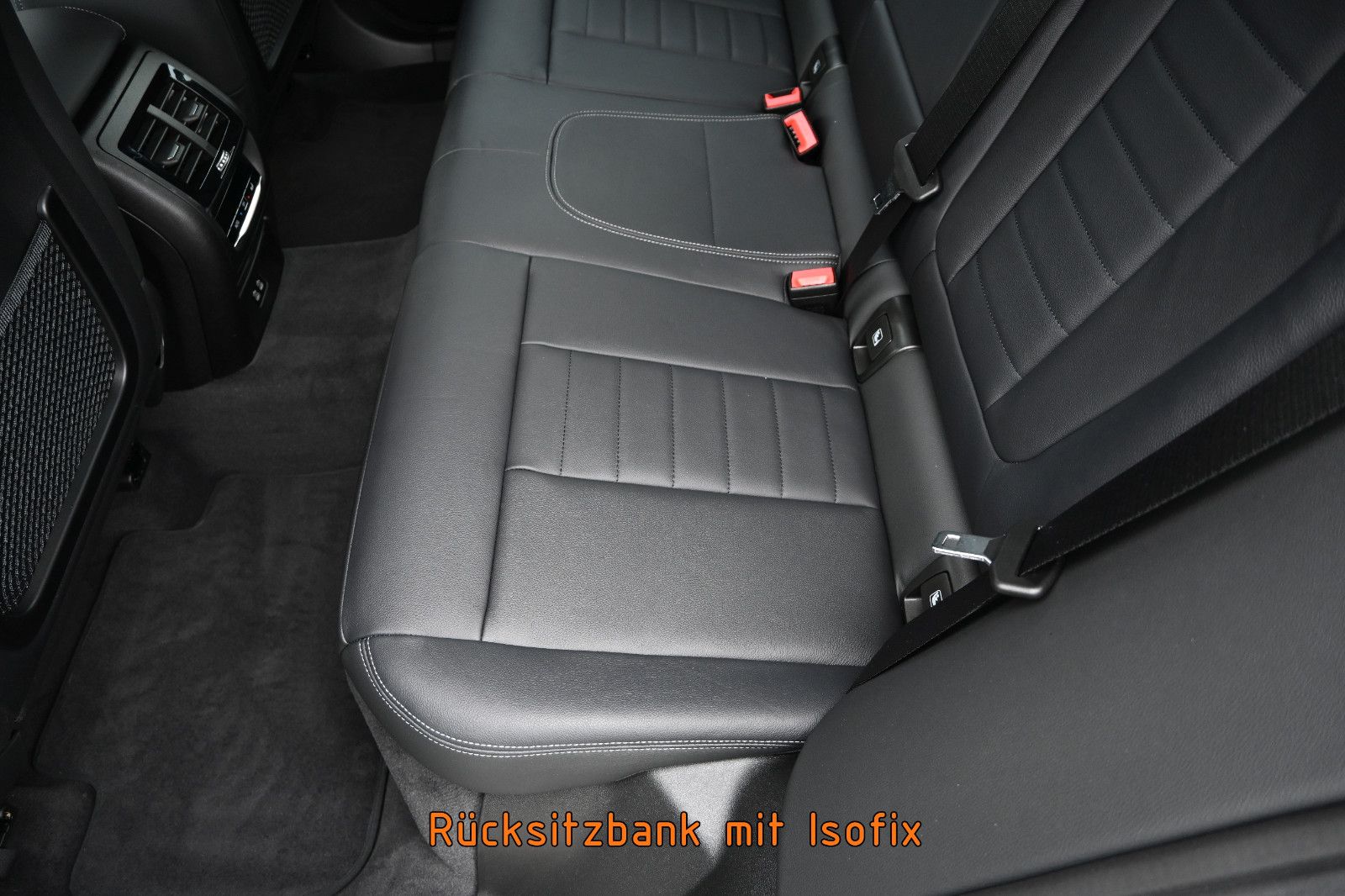 Fahrzeugabbildung BMW X3 xDr.30d °ACC°AHK°HUD°SITZKLIMA°STANDHEIZ°360°