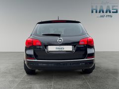 Fahrzeugabbildung Opel Astra J Sports Tourer Edition Sitzheizung PDC