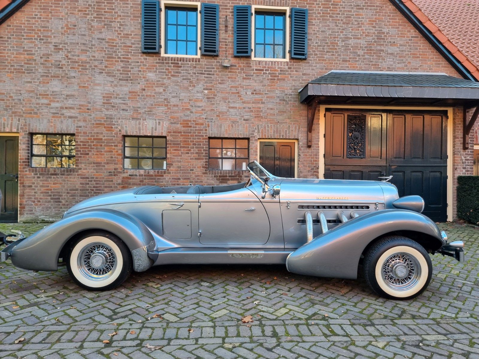 Fahrzeugabbildung Chevrolet Auburn Speedster/Unikat mit einmaligem Anhänger