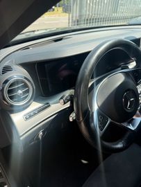 Mercedes E 200 - 8