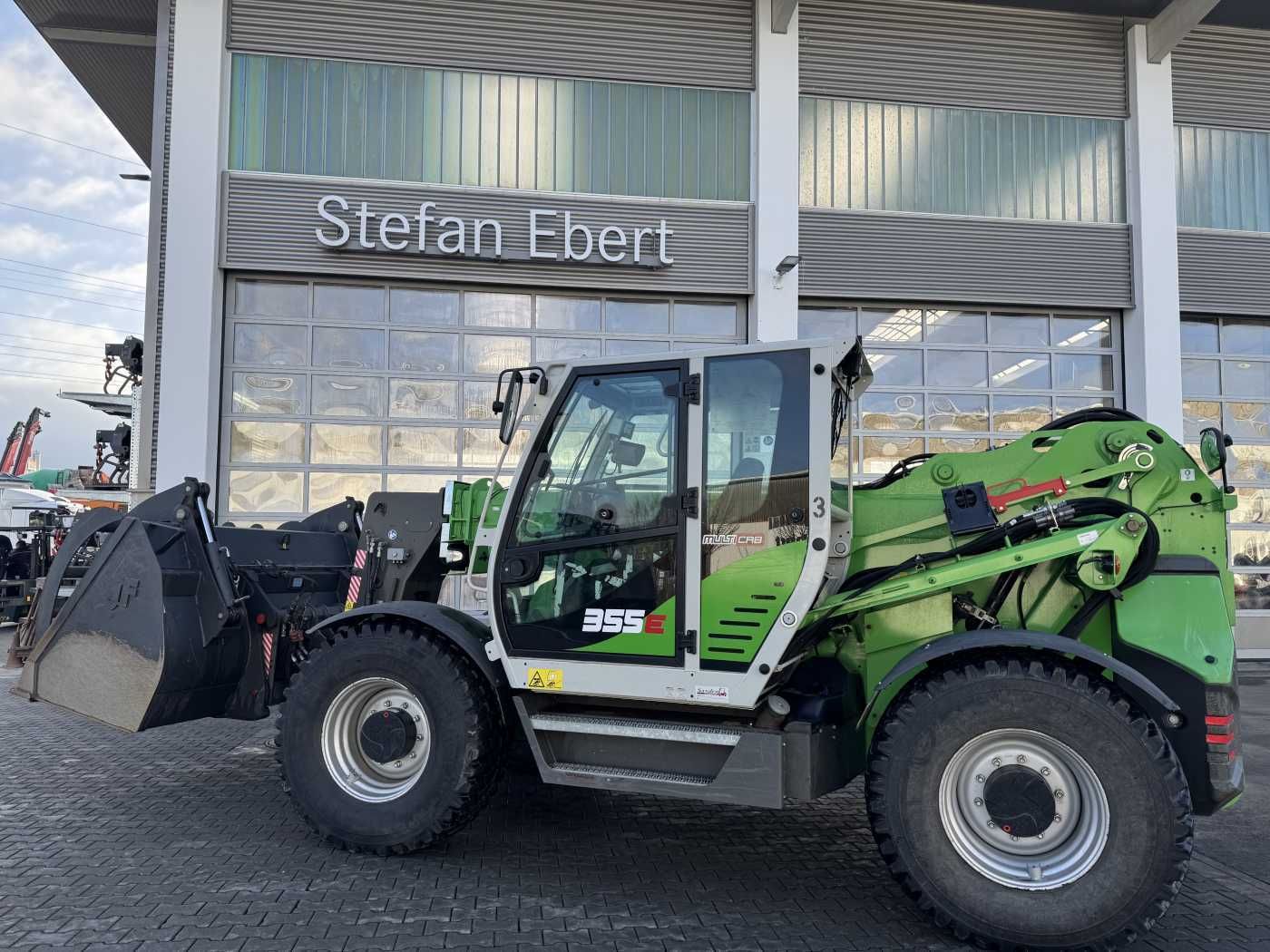 Fahrzeugabbildung Sennebogen 355 E / Greifschaufel / nur 998h!