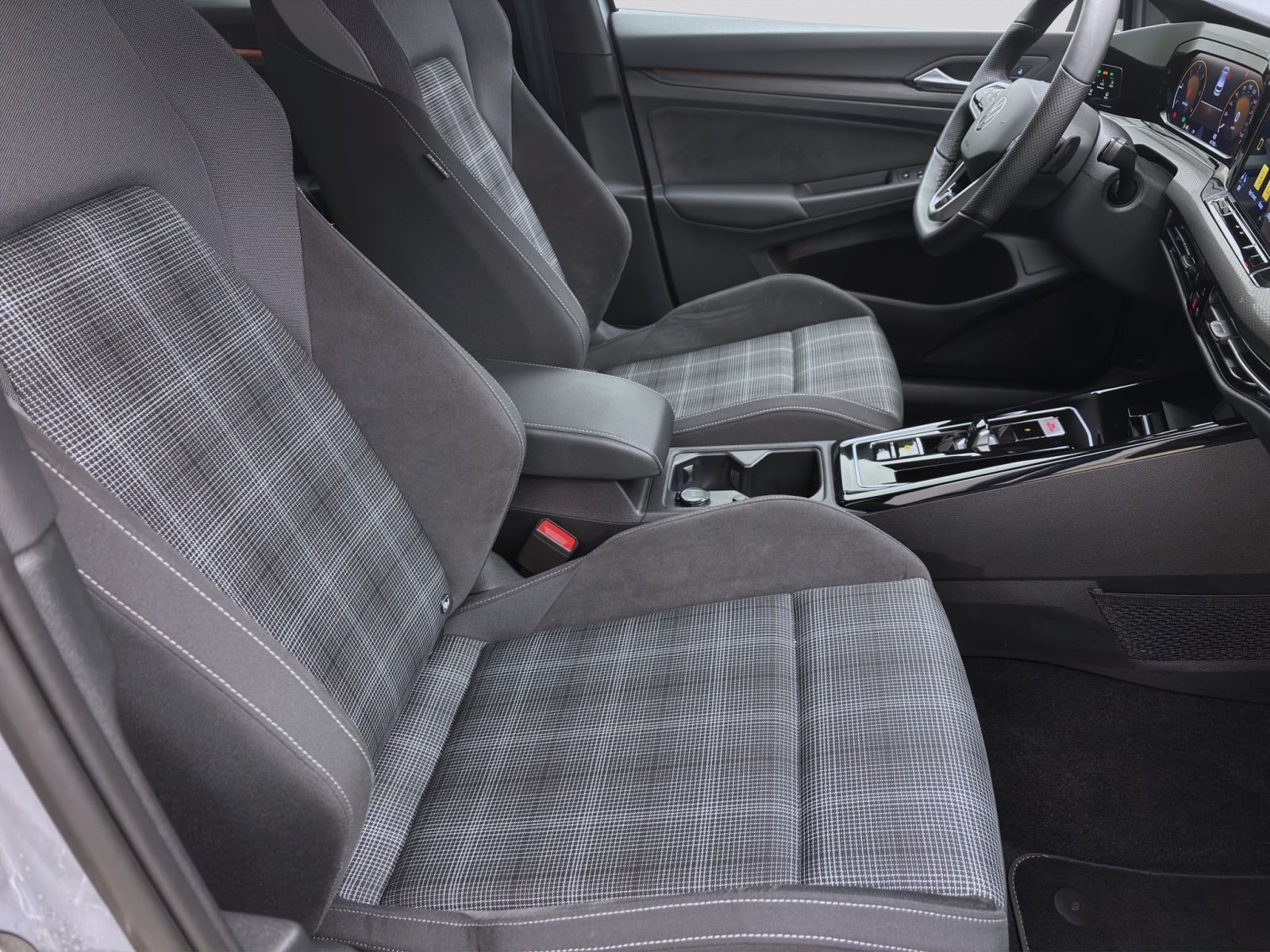 Volkswagen Golf - Bild 16