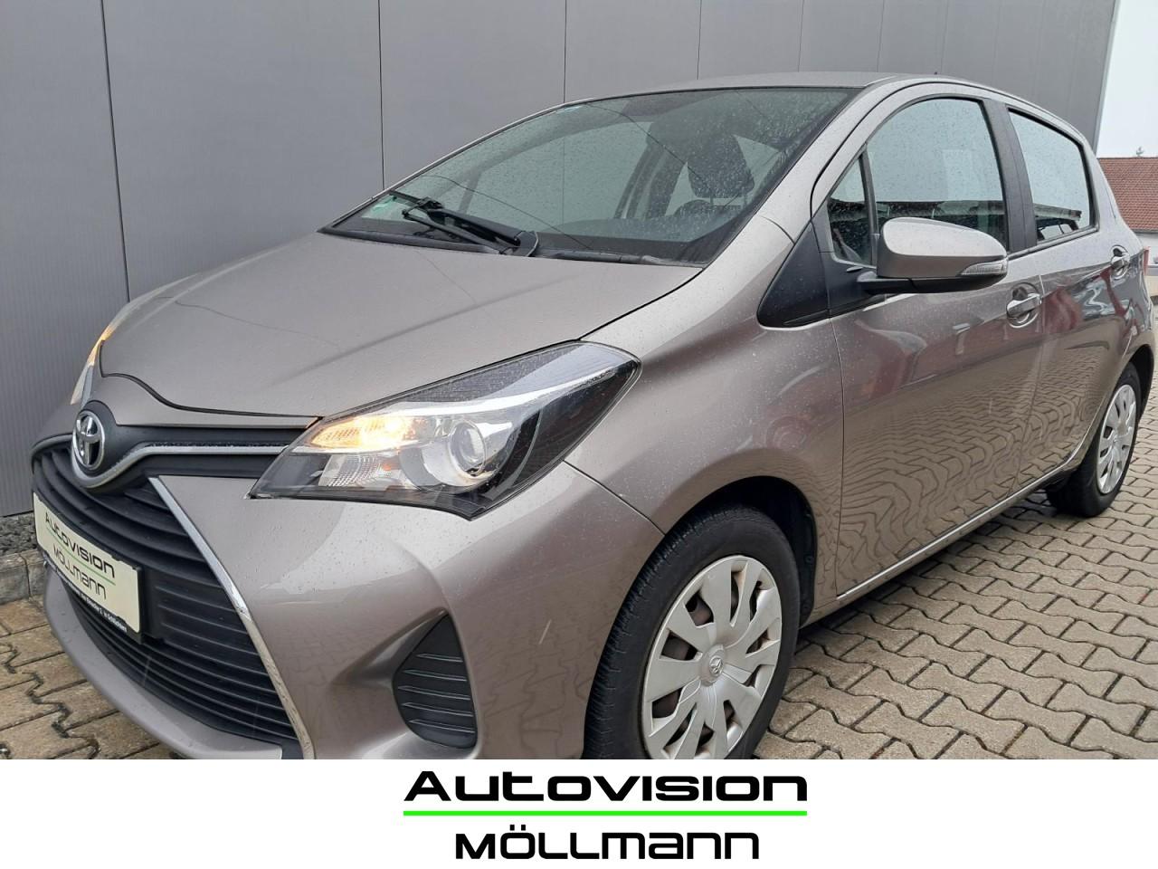 Toyota Yaris Comfort 100 PS 69TKM AUTOMATIK NAVI Klima