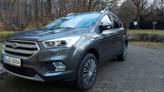 Ford Kuga 1,5 EcoBoost Titanium Titanium