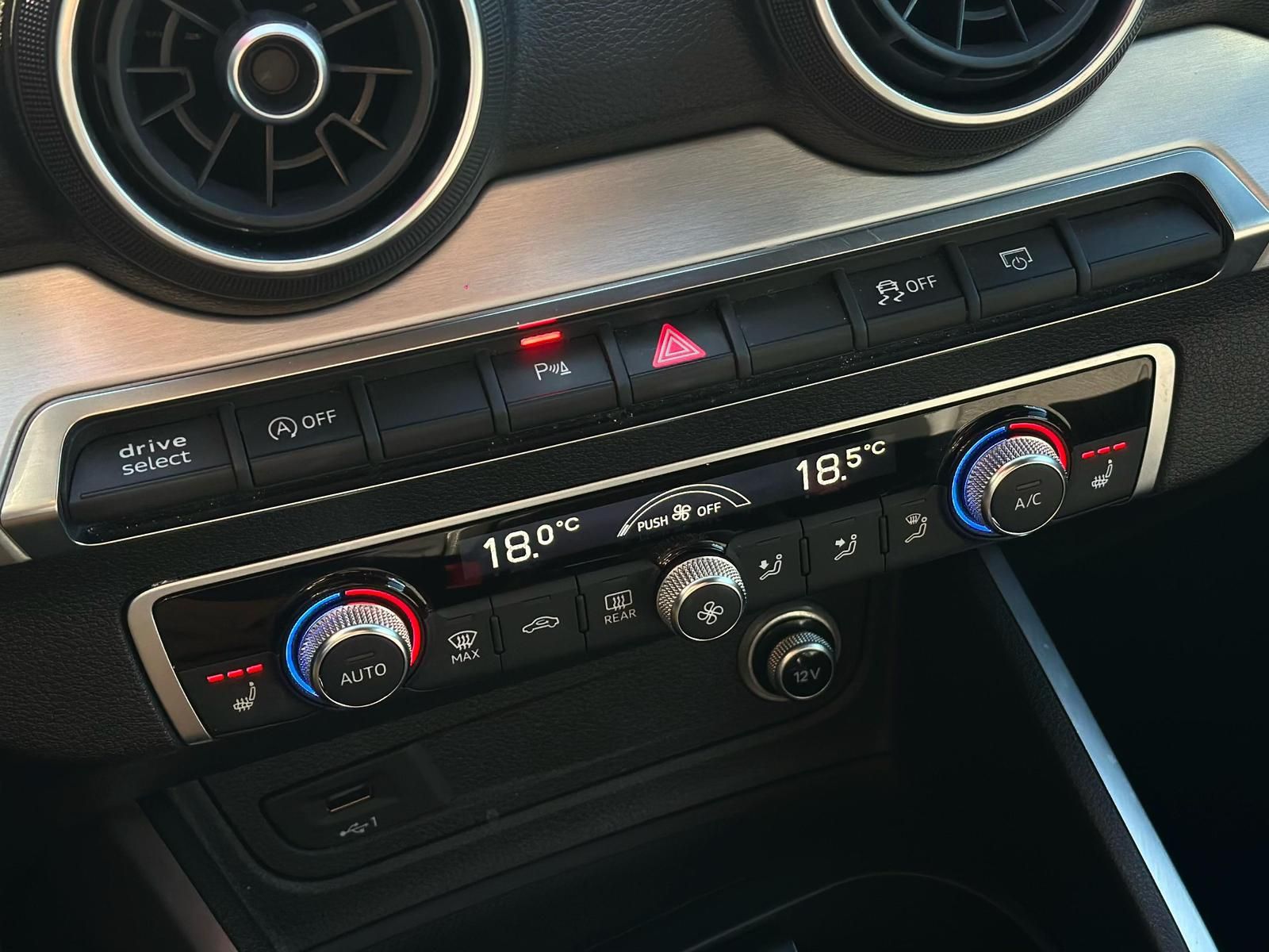 AUDI Q2 1.4TFSI S LINE PLUS DSG#LED#SHZ#CAM#TEMPO#NAV - Image 13