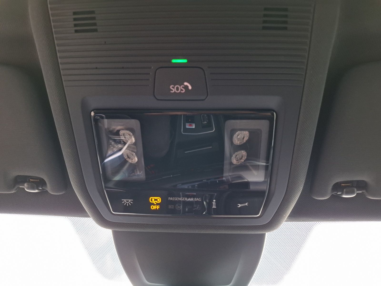 Fahrzeugabbildung Volkswagen Golf VIII GTD LEDplus Navi AID ACC PDC SH 19"