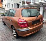 Nissan Almera - gebrauchte Nissan Almera aus dem Jahr 2000