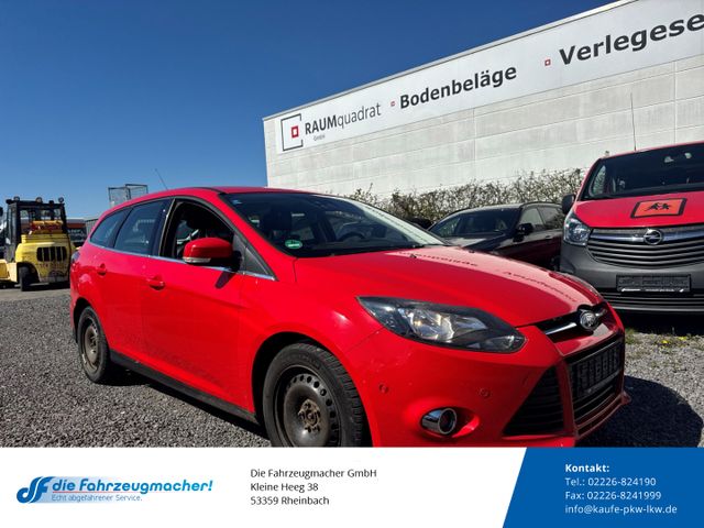 Ford Focus Turnier Titanium Navi Leder *EXPORT