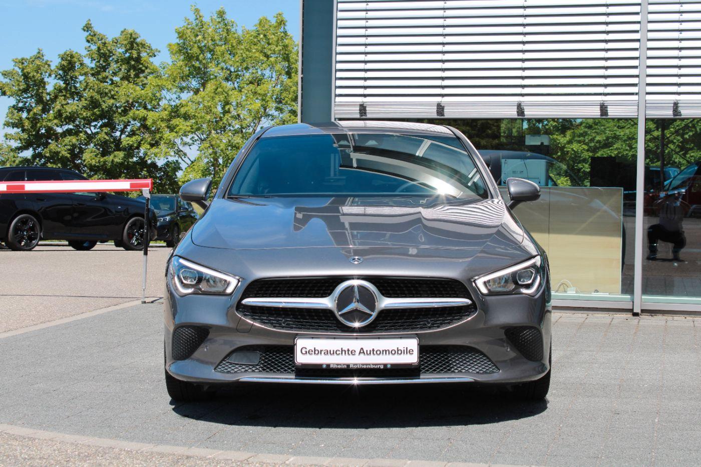 Mercedes-Benz CLA 180 Shooting Brake Progressive Navi LED