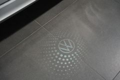 VW Touareg TDI R-Line | Leder | HuD | Luftfederung VW Touareg TDI R-Line | Leder | HuD | Luftfederung