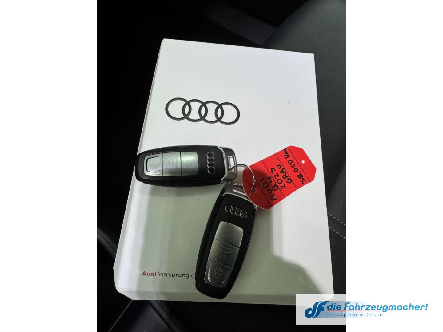 Fahrzeugabbildung Audi Q4 e-tron 35 Leder Digitales Cockpit LED Mehrzon