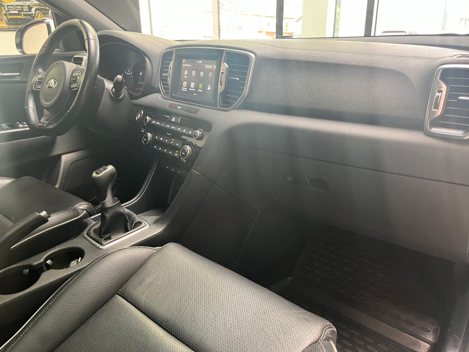 Fahrzeugabbildung Kia Sportage 1.6 GT-Line 2WD*Pano*RFK*AHK