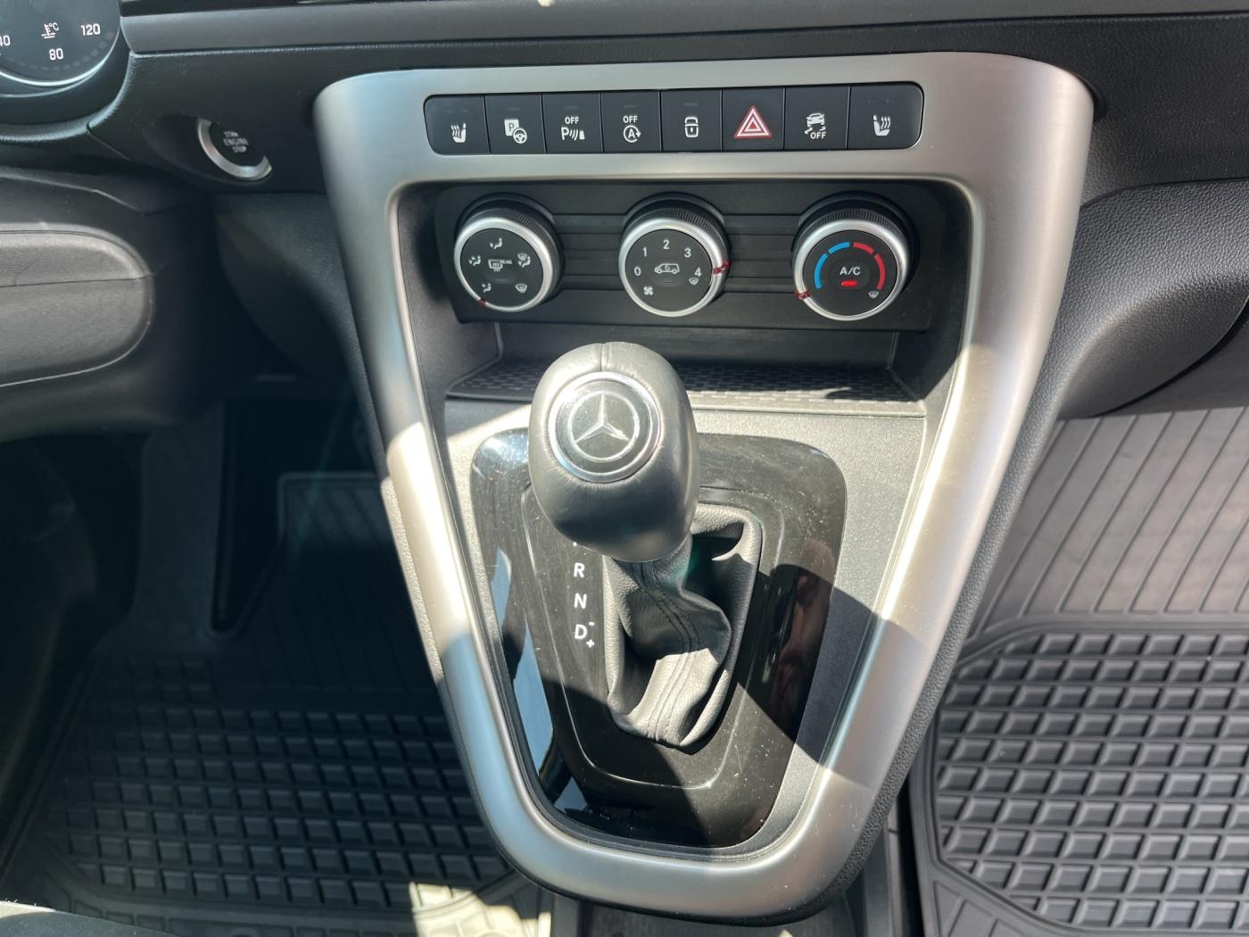 Mercedes-Benz T-Klasse T 180 d PROGRESSIVE EDITION LED Kamera Sitzh. MB, миниатюра 13