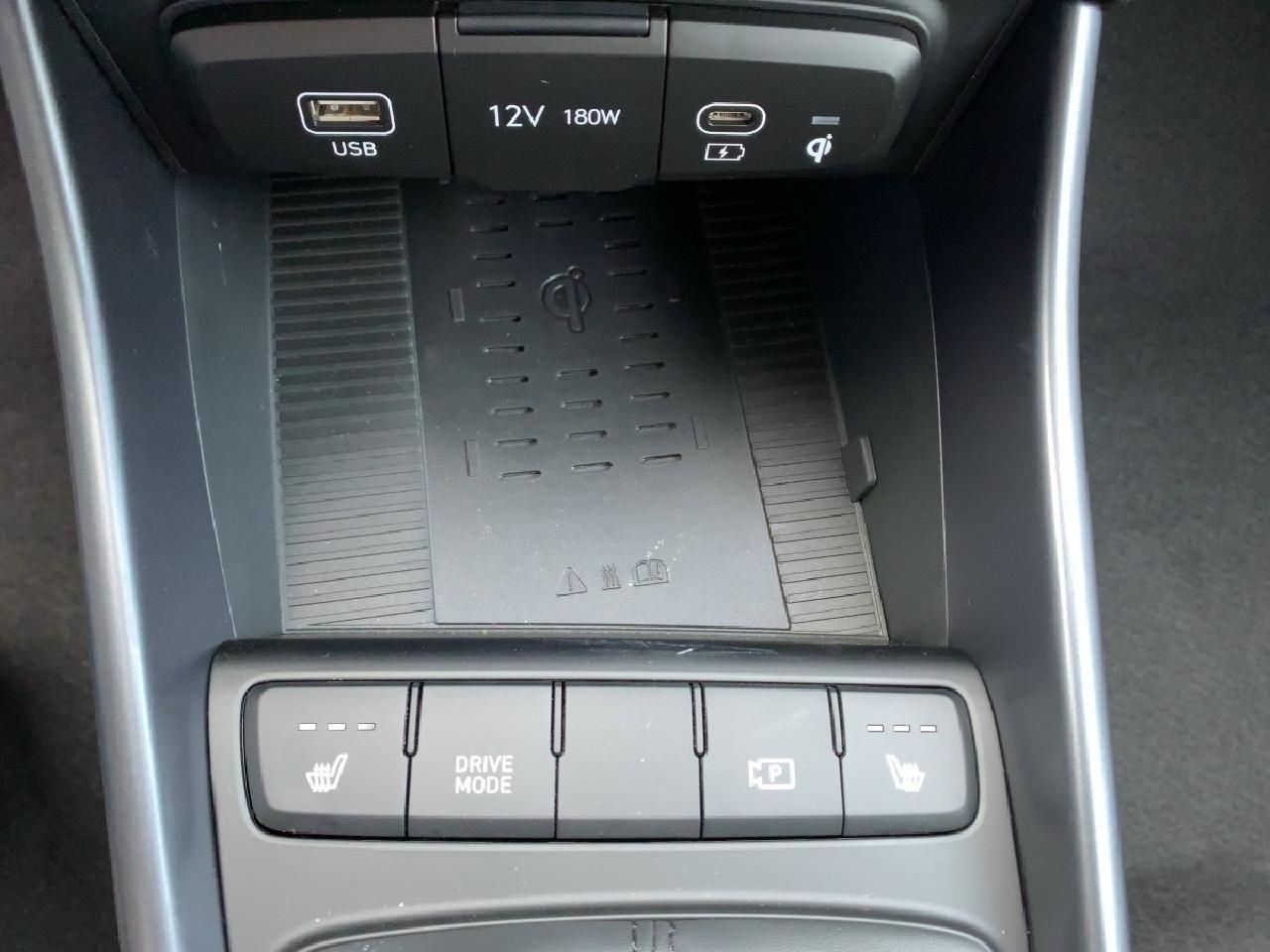 Fahrzeugabbildung Hyundai i20 Trend Lichtpaket und Komfort