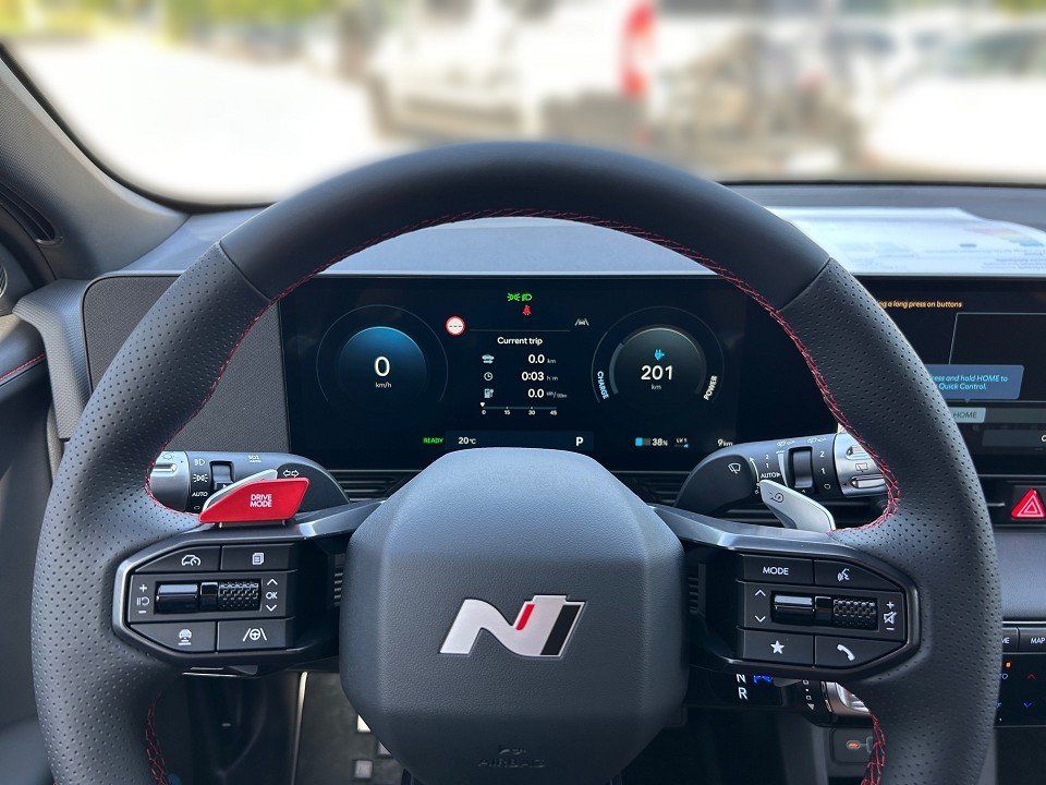 Fahrzeugabbildung Hyundai IONIQ 5 MY25 84kWh N LINE 570KM-RANGE MATRIX+NAV