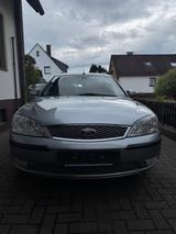 Ford Mondeo 1.8 SCI 96 kW Ghia Ghia - Ford Mondeo mit Benzin-Antrieb: Kombi, 1.8