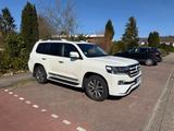 Toyota Land Cruiser 200 V8 Diesel Executive  - Toyota Land Cruiser V8-Executive
