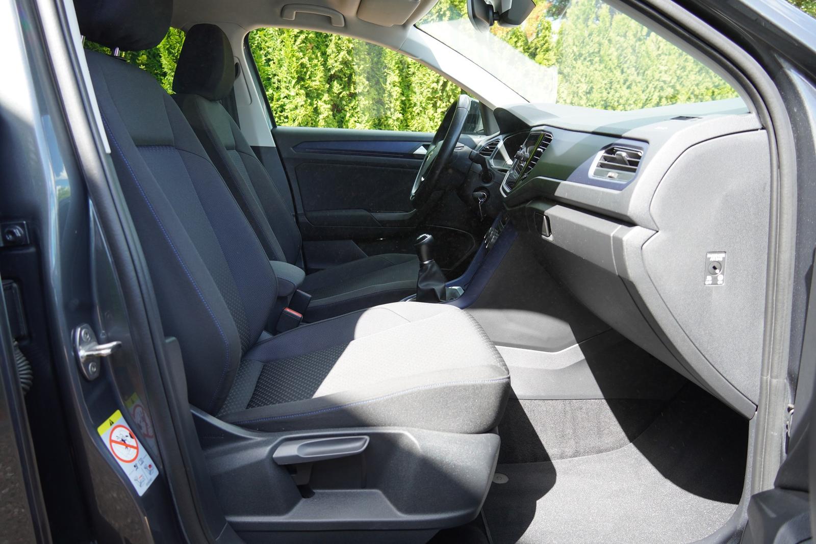 Volkswagen T-Roc 1.5 TSI LED Navi Standheizung PDC AHK, миниатюра 24
