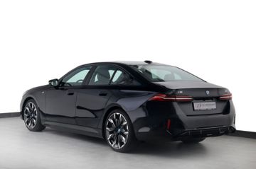 BMW i5 M60 xDrive M Sport DrivePro HUD H&K 360° 21"