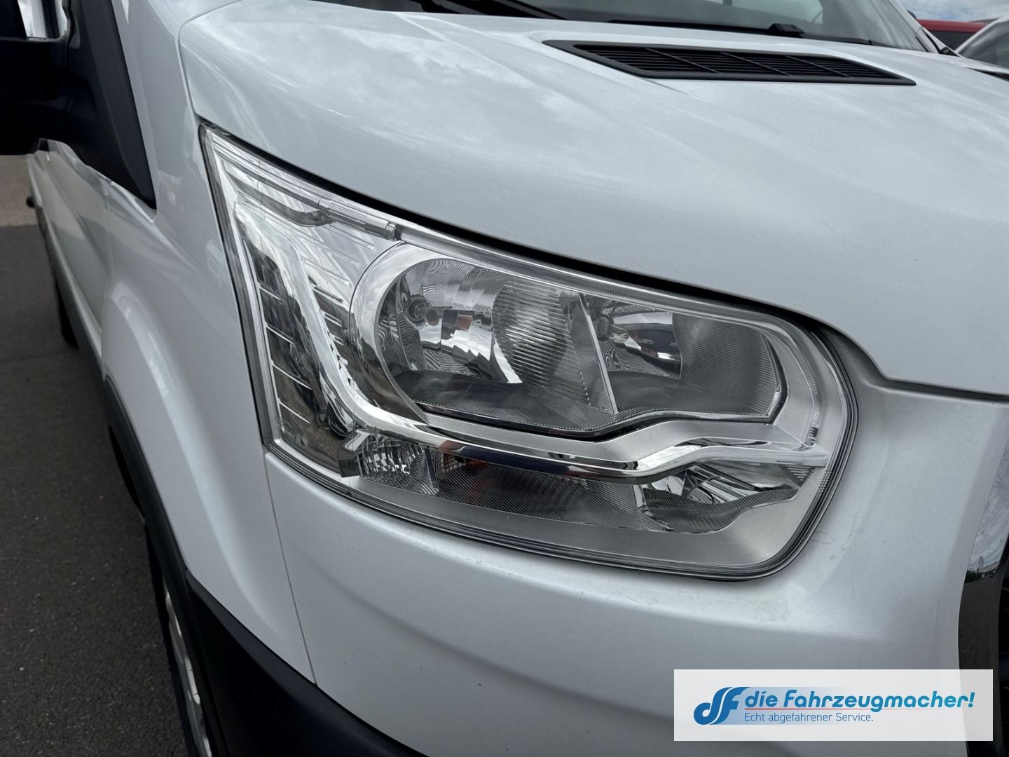 Fahrzeugabbildung Ford Transit Kasten 350 L3 Trend AHK Apple CarPlay *E