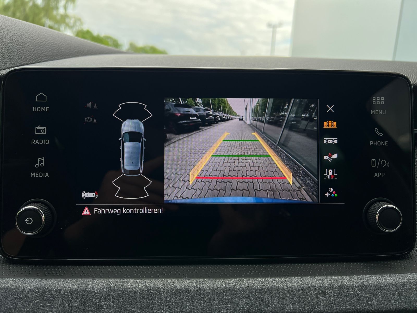 Fahrzeugabbildung SKODA Scala Selection 1.0 TSI DSG *LED, SmartLInk, Kam
