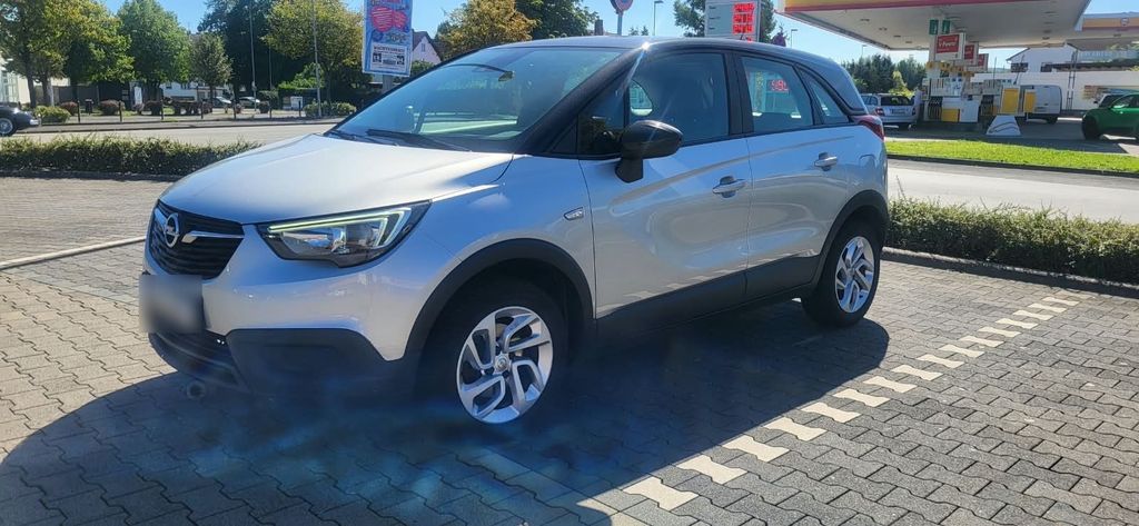 Image of Opel Crossland (X)