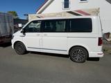 Volkswagen T6 Multivan Highline - VW T6 Multivan in Nürnberg