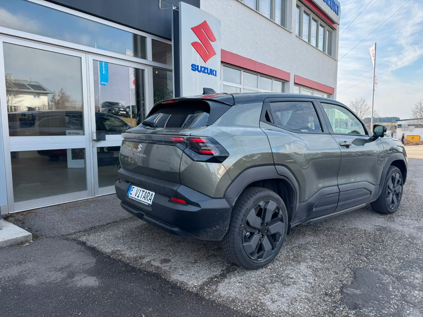 Suzuki e Vitara - Bild 5