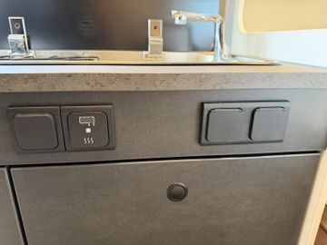 Sunlight Adventure Cliff 600 RT Digital Dieselheizung