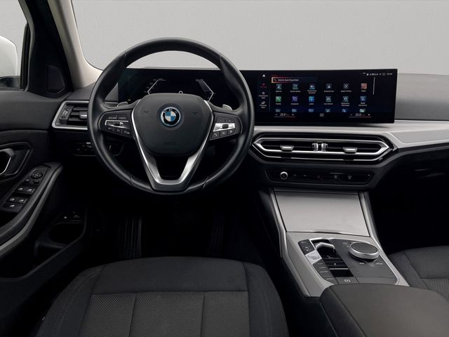 Foto Nummer 11: BMW 330e