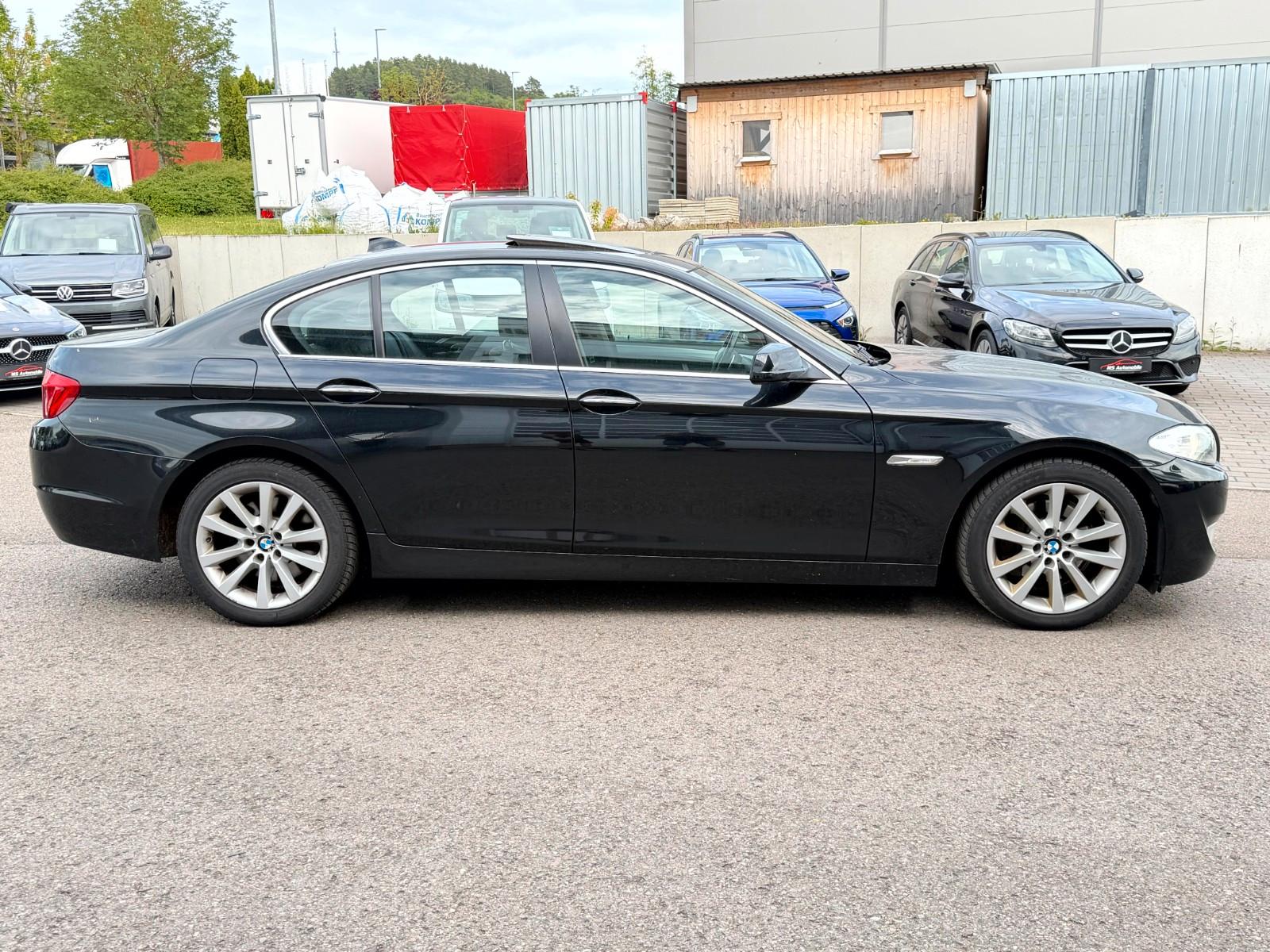 BMW 530d xDrive Limo Sport Aut.  Vollausstattung