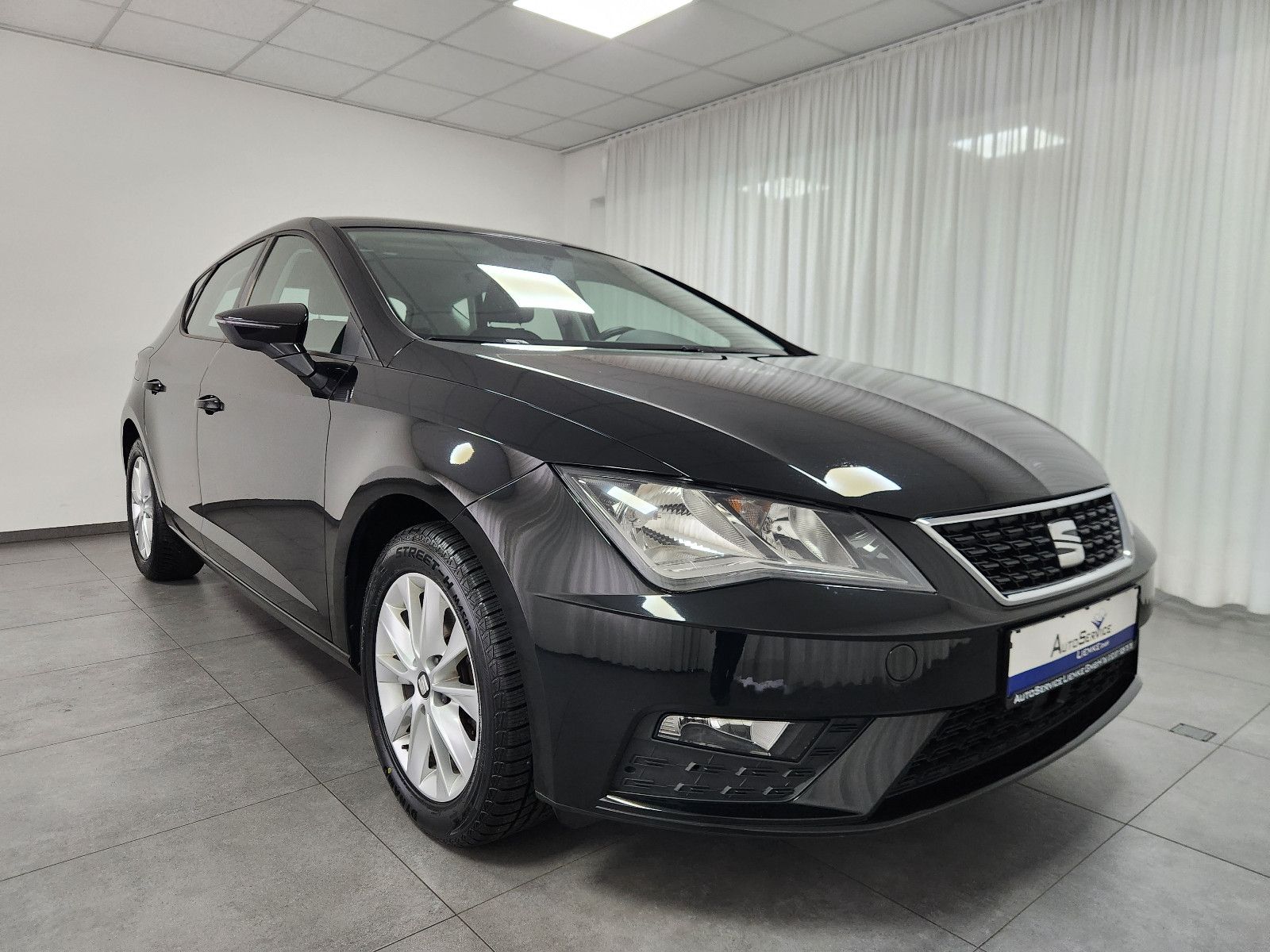 SEAT Leon STYLE 1.5 NAVI TEL CarPlay M&amp;S