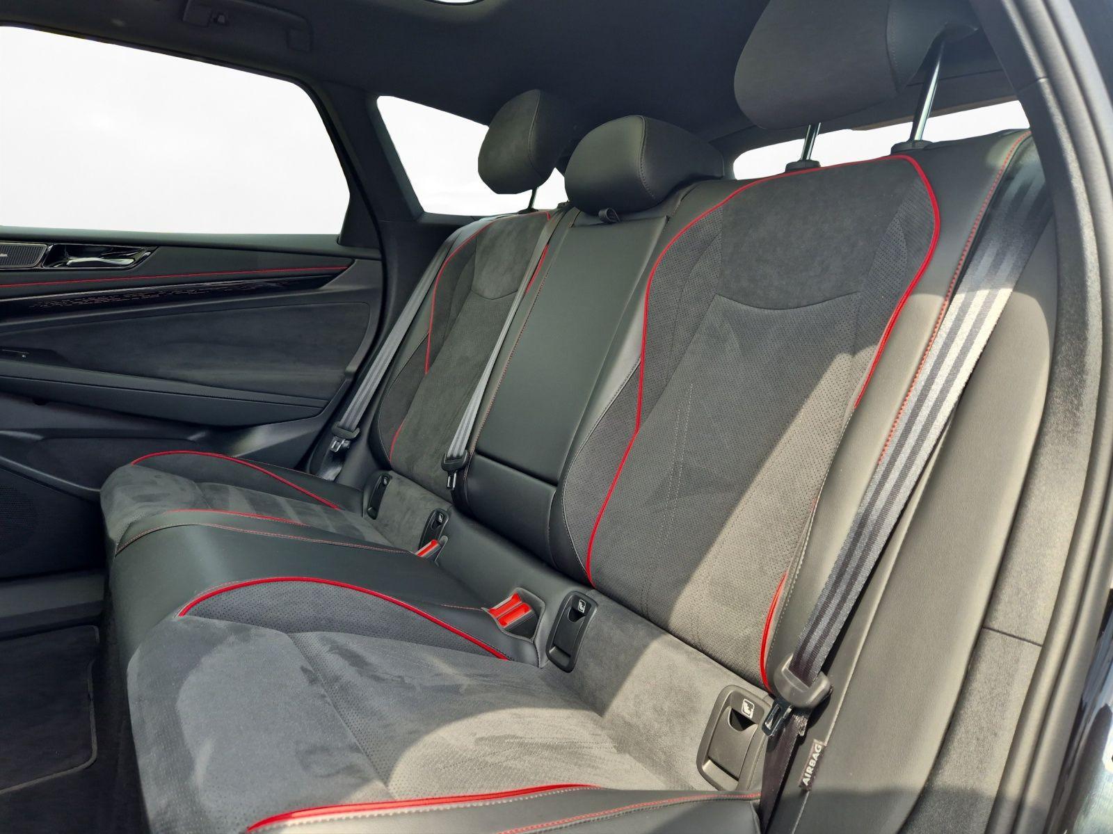 Volkswagen ID.7 Tourer GTX 340ps 4Motion Pano AHK Harman Wä