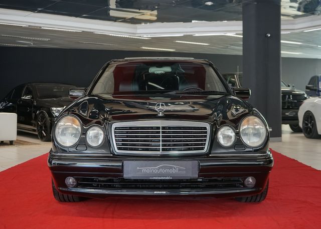 Mercedes-Benz E 50 AMG dt.FZG Xenon Navi Schiebedach Memory 