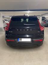 Volvo XC40 T3 R Design Geartronic *Pano*Harmann*AHK - Volvo XC40 von privat