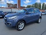 Hyundai TUCSON ix35 Premium *AWD*LEDER*AHK*PDC*TEMP* - gebrauchte Hyundai TUCSON aus dem Jahr 2012