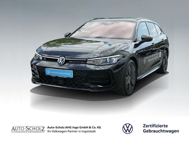 Volkswagen Passat R-Line TDI DSG Panorama 360° Head-Up