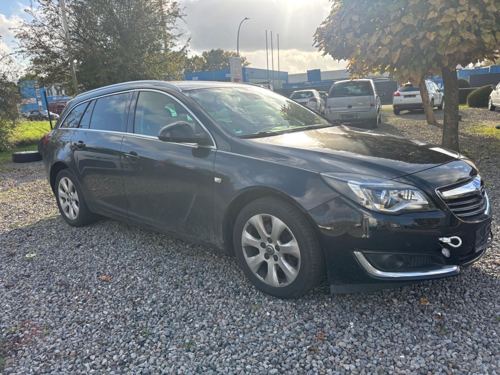 Opel Insignia 2015 — interior