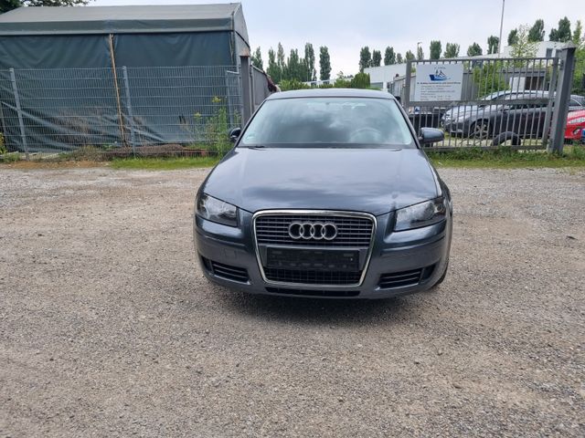 Audi A3 Sportback 1.8 TFSI Attraction