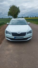 Skoda Superb 2.0 TDI SCR 140kW Style Combi Style - Skoda Superb: 140